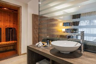 Room Room