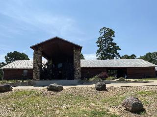 Hochatown Country Lodge