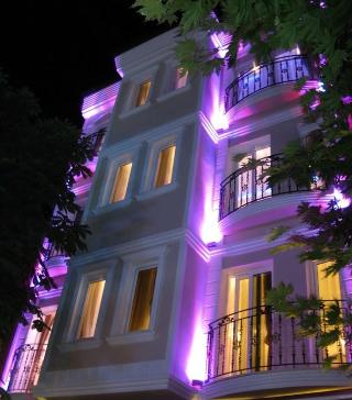 Charm Hotel