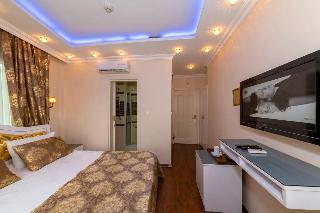 Charm Hotel