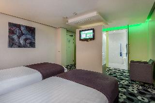 Room Room