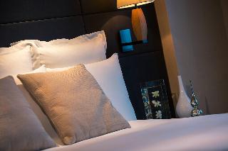 Room Room