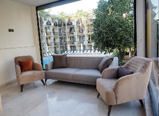 Club Herakles Hotel