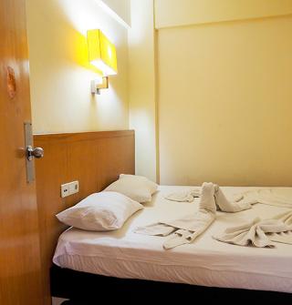 Club Herakles Hotel