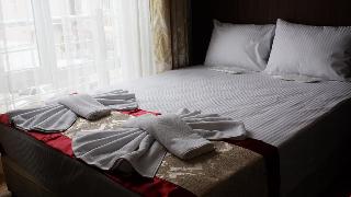 Club Herakles Hotel
