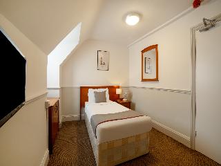 OYO London Luton, Londyn