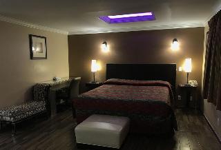 Sky Palm Motel