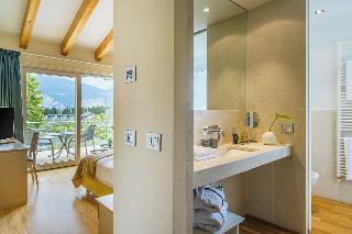 Room Room