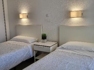 Room Room