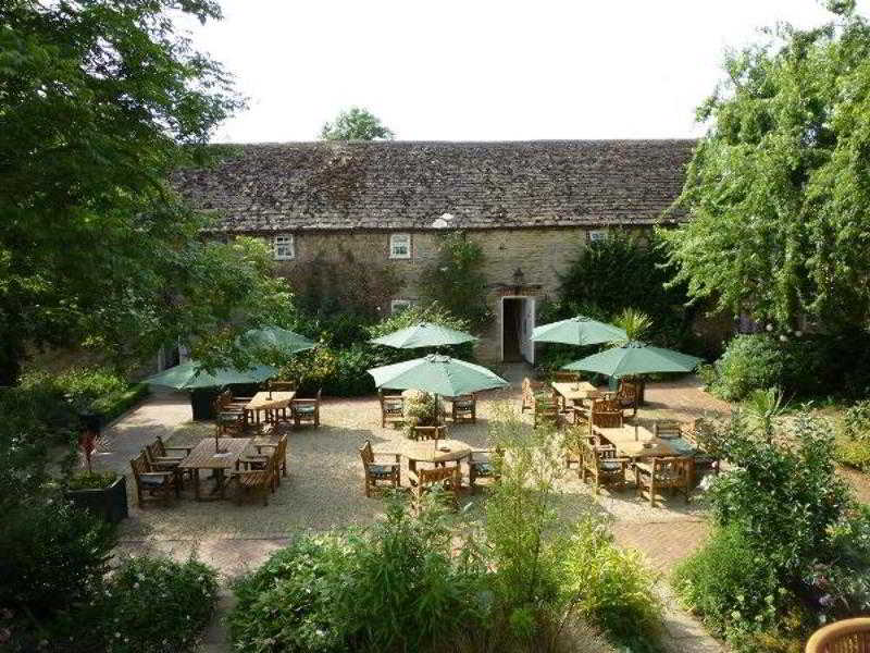 Barnsdale Lodge, Leicester