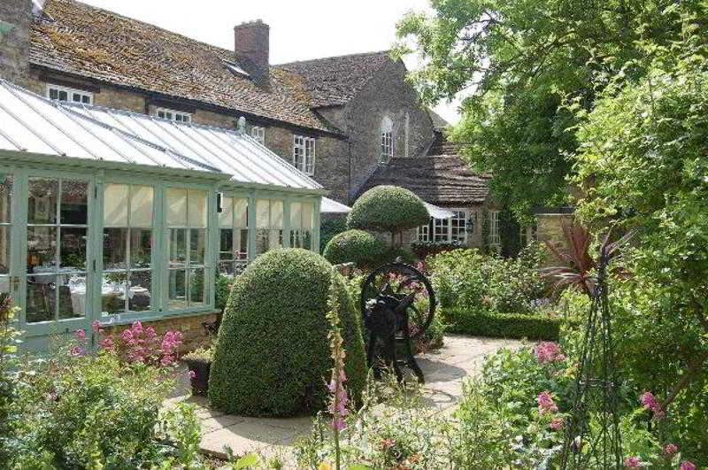 Barnsdale Lodge, Leicester