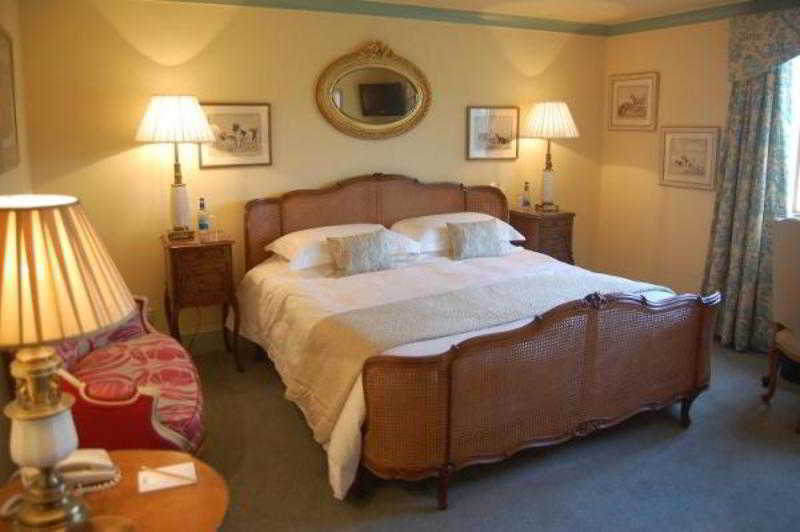 Barnsdale Lodge, Leicester