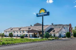 Days Inn by Wyndham Lamar
