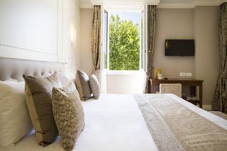 Room Room