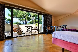 Villa Undulna, Lucca