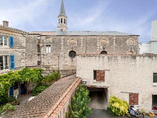 Sandrina, La Rochelle