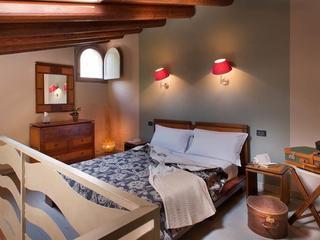 Boutique Hotel Villa dei Campi, Lake Garda