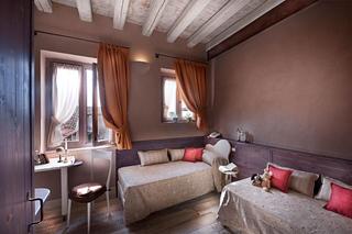 Boutique Hotel Villa dei Campi, Lake Garda