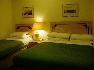 Hanover Hotel & McCartneys Bar, Liverpool