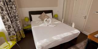 Mstay Russell Court Hotel, Londyn