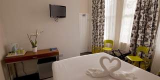 Mstay Russell Court Hotel, Londyn