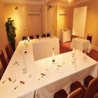 Supreme Inns, Lincoln