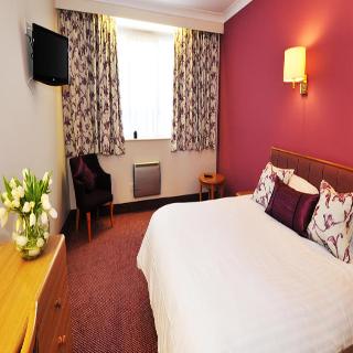 Supreme Inns, Lincoln