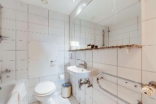 Base Serviced Apartments - Docks, Liverpool