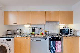 Base Serviced Apartments - Docks, Liverpool