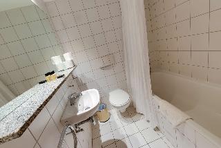 Base Serviced Apartments - Docks, Liverpool