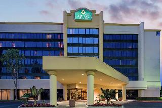 La Quinta Inn & Suites Buena Park