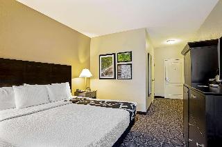 1 King Bed Accessible Room Non-Smoking