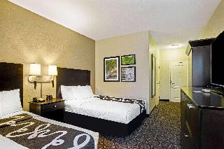 2 Queen Beds Non-Smoking