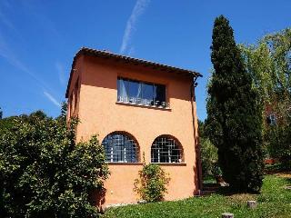 Poggio La Fioraia, Lucca