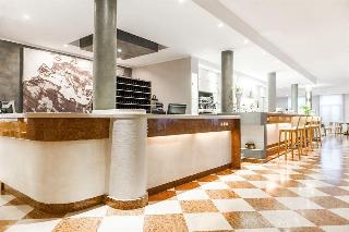 Club Hotel la Vela, Lake Garda