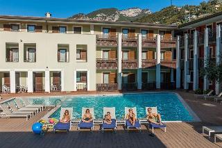 Club Hotel la Vela, Lake Garda