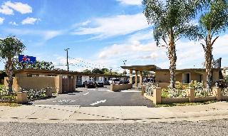 Harbor Inn & Suites La Habra