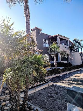 Pacific Plaza Resort