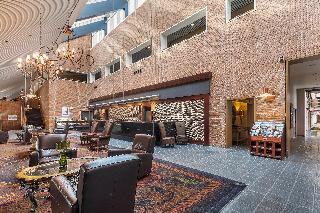 Crowne Plaza Minneapolis West