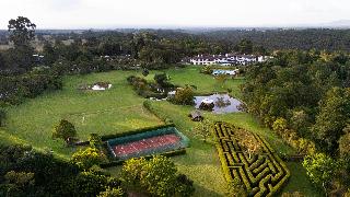 Fairmont Mount Kenya Safari Club