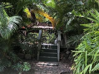 Maui What a Wonderful World Bed & Breakfast