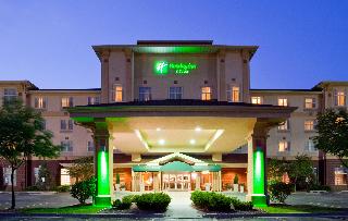 Holiday Inn & Suites Madison West