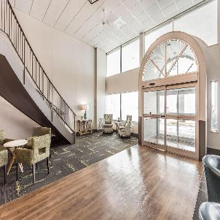 Ramada by Wyndham Marshall