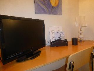 Room Room