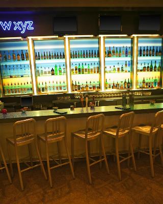 酒吧