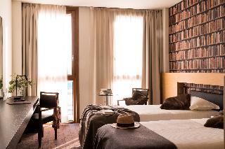 Litta Palace, Milan