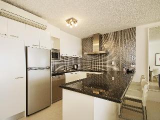 Fairshore Noosa Hotel