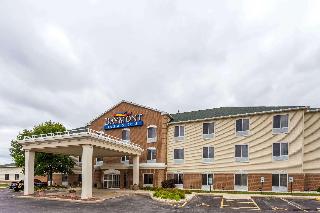 BAYMONT INN AND SUITES WATERFORD