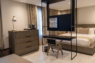 Nassau Suite Hotel