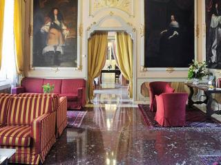Phi Hotel Canalgrande, Modena